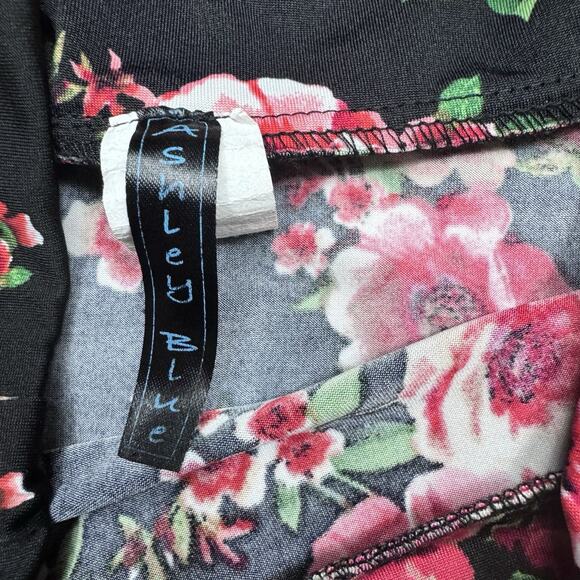 Women’s Skirt Black Red Floral PXL Pull On Stretchy Flowy Feminine Romantic - Picture 5 of 6